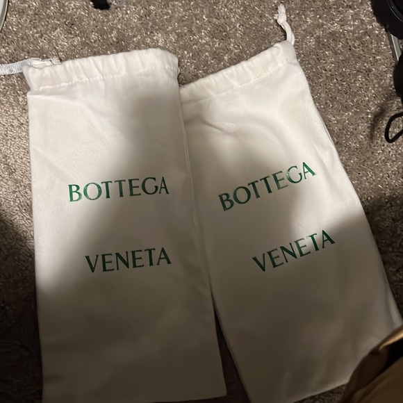 Authentic Bottega Veneta Gift Box - Picture 3 of 3
